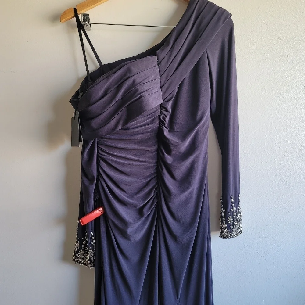 Mac Duggal ieena mac